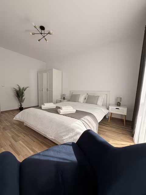 Bright 2BR 2Bath w Parking Near Coresi Mall — 13