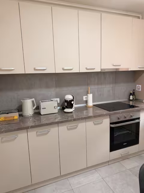 2 Beds • Free Parking • Steps to Coresi Mall — 11